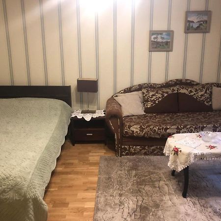 Posti Old Town Apartment 维尔扬迪 外观 照片